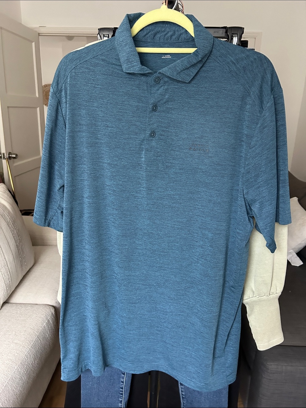Travis Mathew Men’s Polo. Size Large.